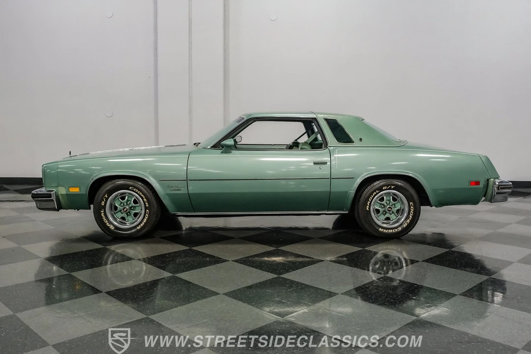 1977 Oldsmobile Cutlass Supreme - Image 2 of 31