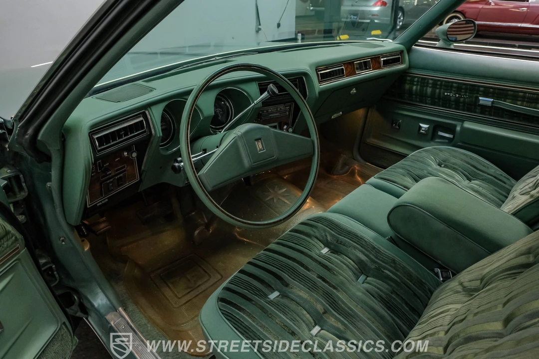 1977 Oldsmobile Cutlass Supreme - Image 4 of 31