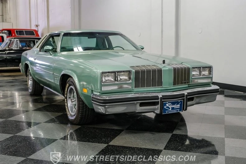 1977 Oldsmobile Cutlass Supreme - Image 14 of 31