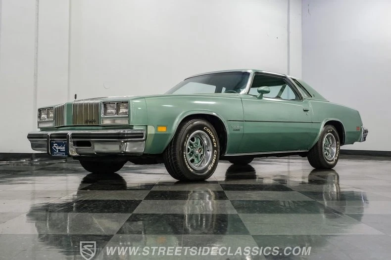 1977 Oldsmobile Cutlass Supreme - Image 18 of 31