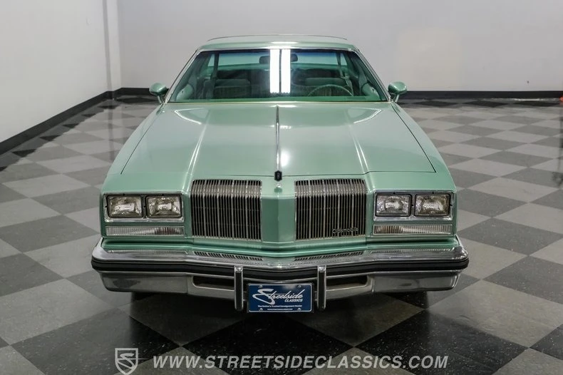 1977 Oldsmobile Cutlass Supreme - Image 30 of 31