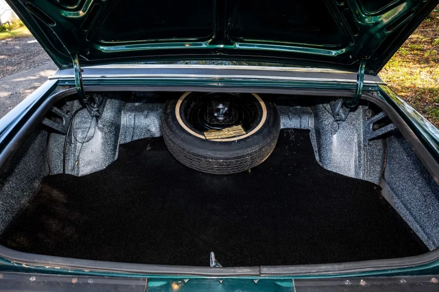 1977 Oldsmobile 88 - Image 7 of 12