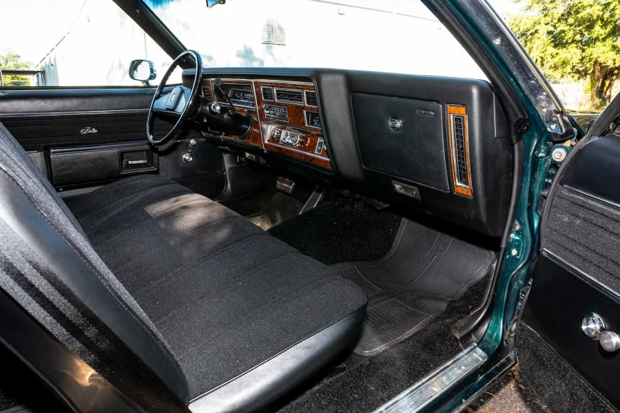 1977 Oldsmobile 88 - Image 8 of 12