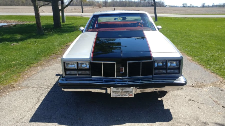1977 Oldsmobile 88 - Image 12 of 12