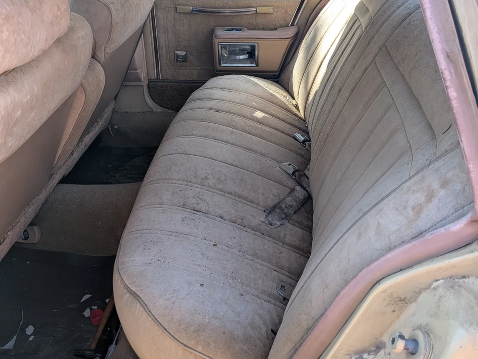 1977 Oldsmobile 98 - Image 9 of 26