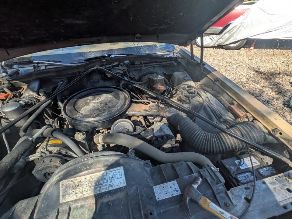 1977 Oldsmobile 98 - Image 21 of 26