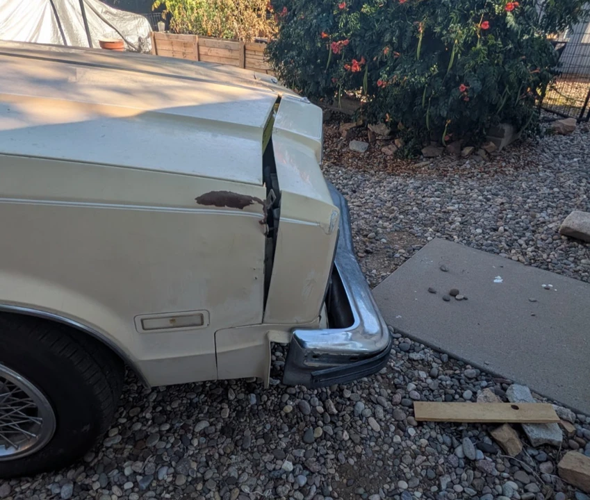 1977 Oldsmobile 98 - Image 24 of 26