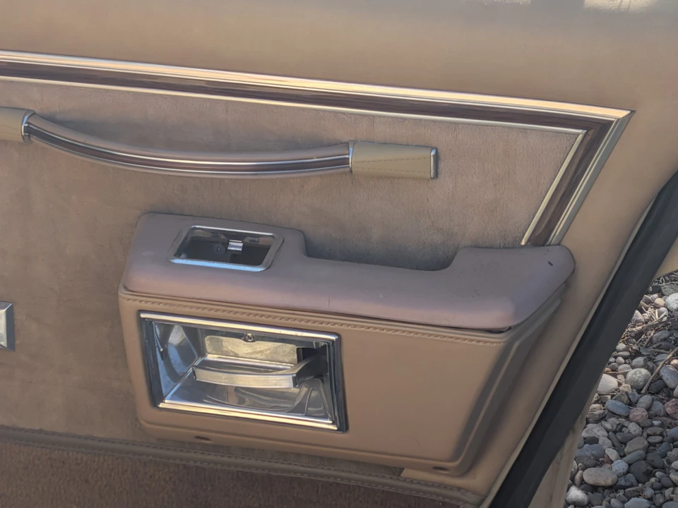 1977 Oldsmobile 98 - Image 15 of 26