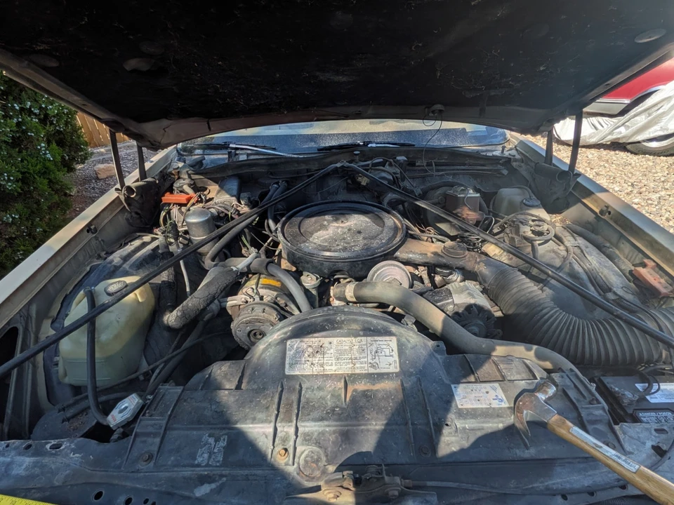 1977 Oldsmobile 98 - Image 19 of 26