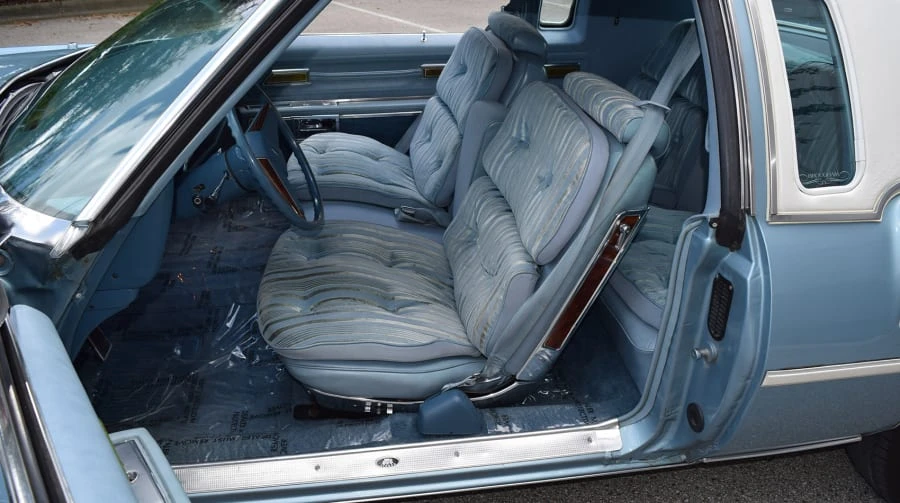 1977 Oldsmobile Toronado - Image 3 of 12