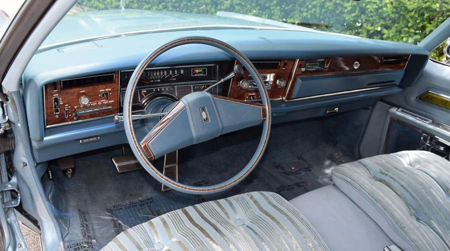 1977 Oldsmobile Toronado - Image 5 of 12