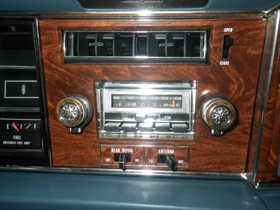 1977 Oldsmobile Toronado - Image 6 of 8