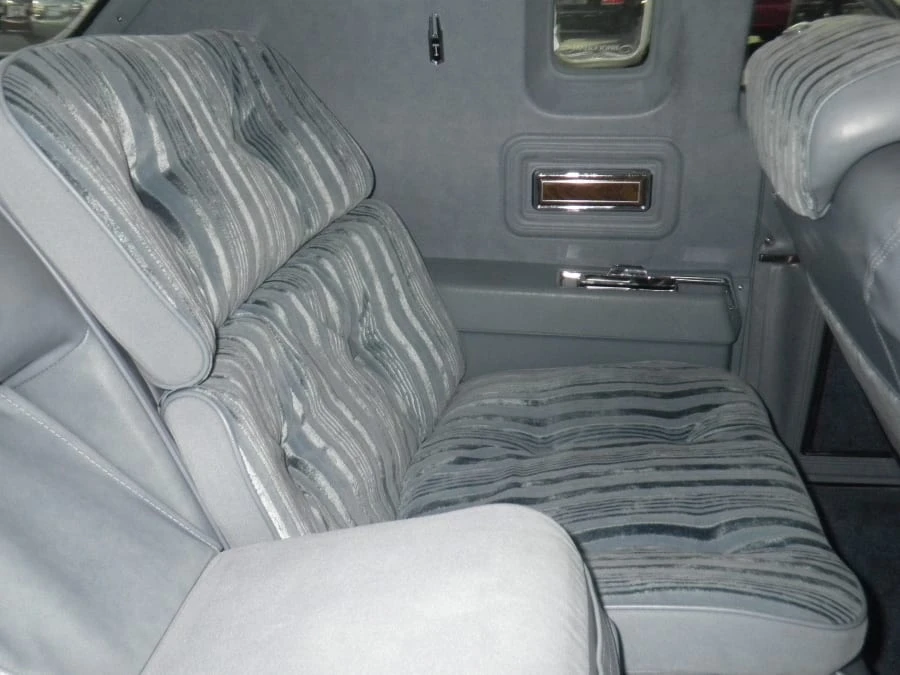 1977 Oldsmobile Toronado - Image 7 of 8