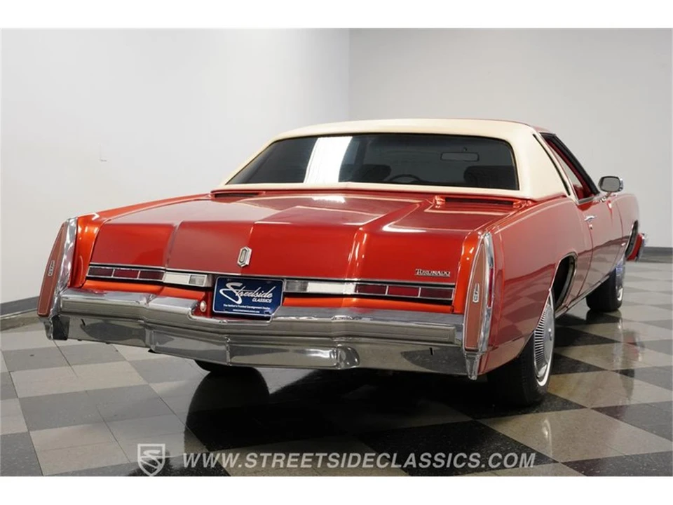 1977 Oldsmobile Toronado - Image 10 of 31