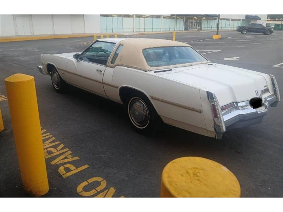 1977 Oldsmobile Toronado - Image 3 of 10