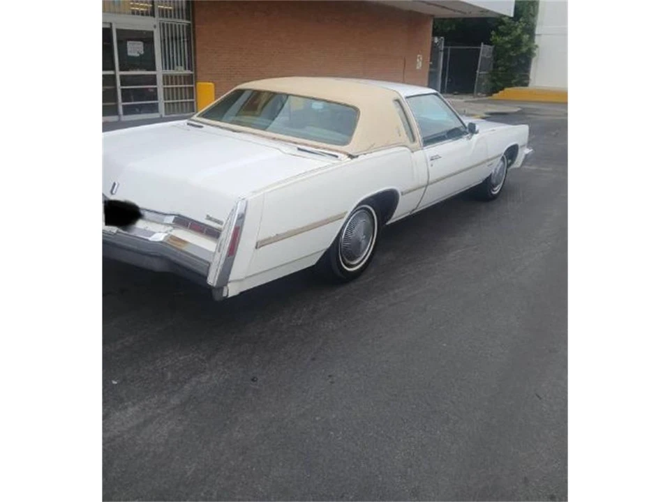 1977 Oldsmobile Toronado - Image 2 of 10