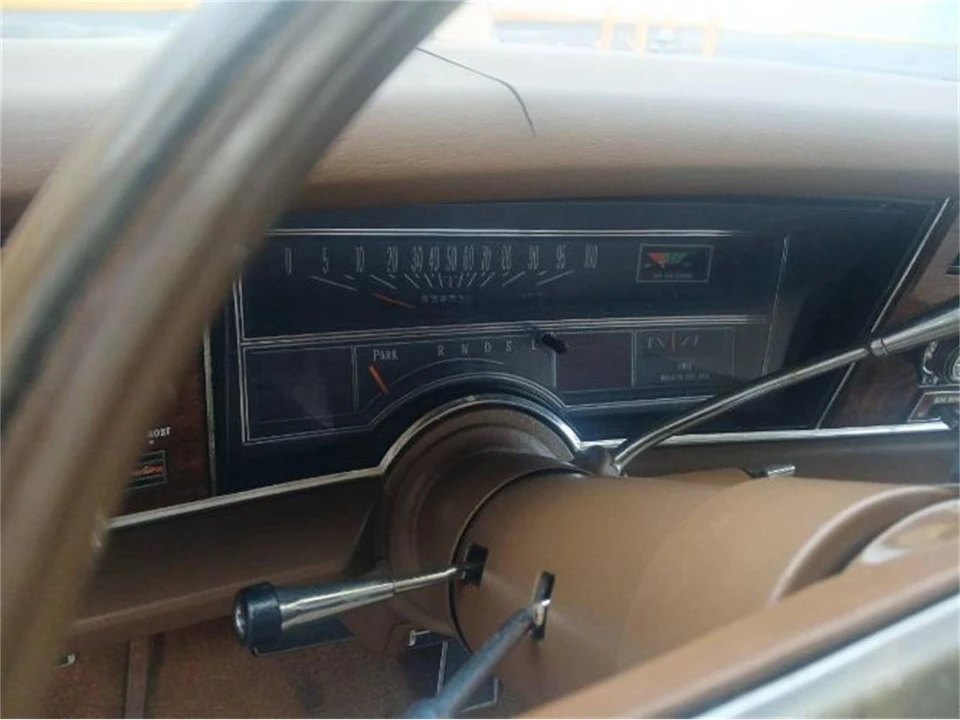 1977 Oldsmobile Toronado - Image 7 of 10