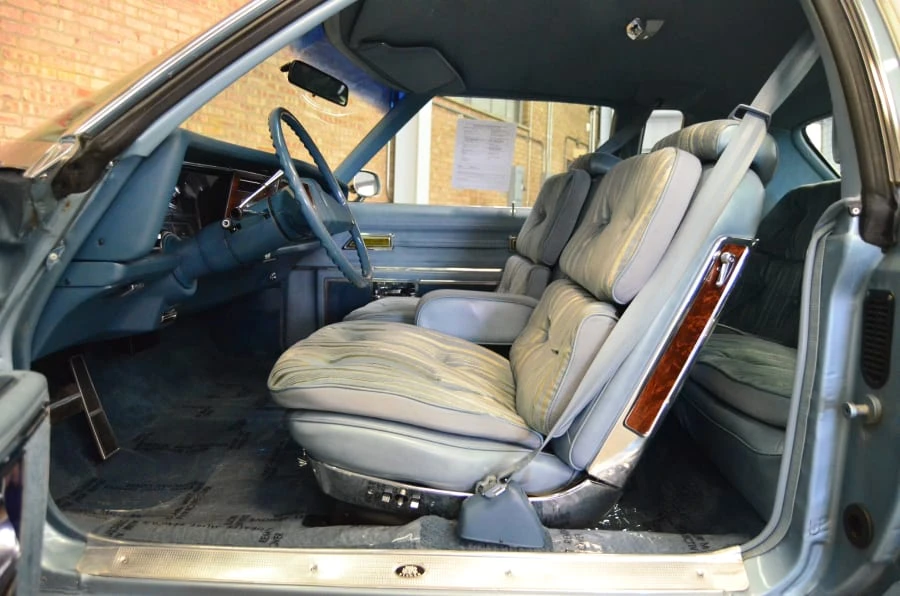 1977 Oldsmobile Toronado - Image 4 of 11