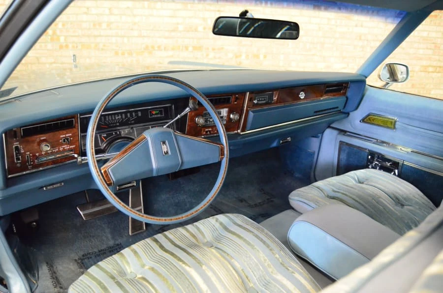 1977 Oldsmobile Toronado - Image 5 of 11