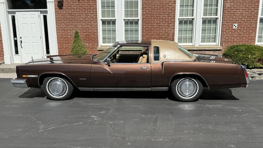 1977 Oldsmobile Toronado - Image 2 of 10