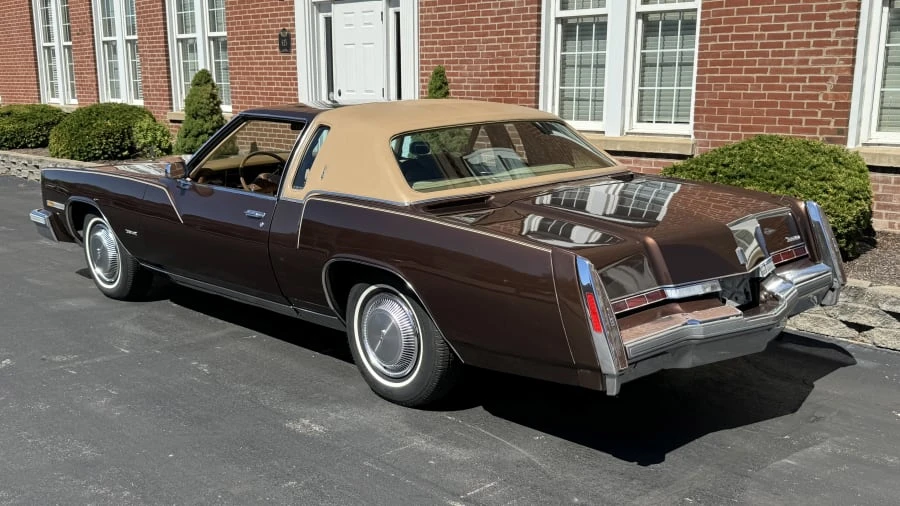 1977 Oldsmobile Toronado - Image 3 of 10