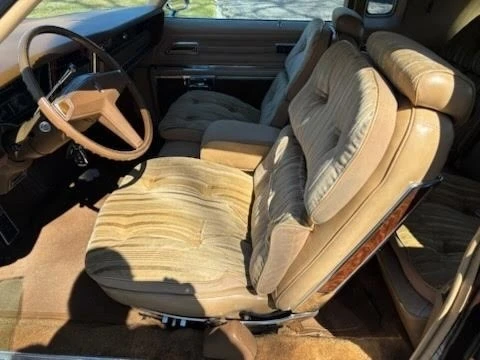 1977 Oldsmobile Toronado - Image 7 of 11