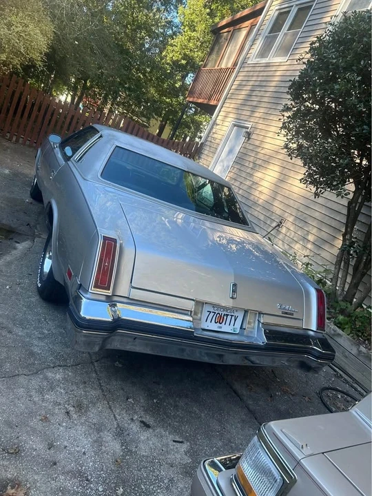1977 Oldsmobile Cutlass Supreme - Image 4 of 14