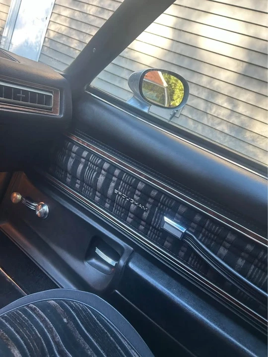 1977 Oldsmobile Cutlass Supreme - Image 10 of 14
