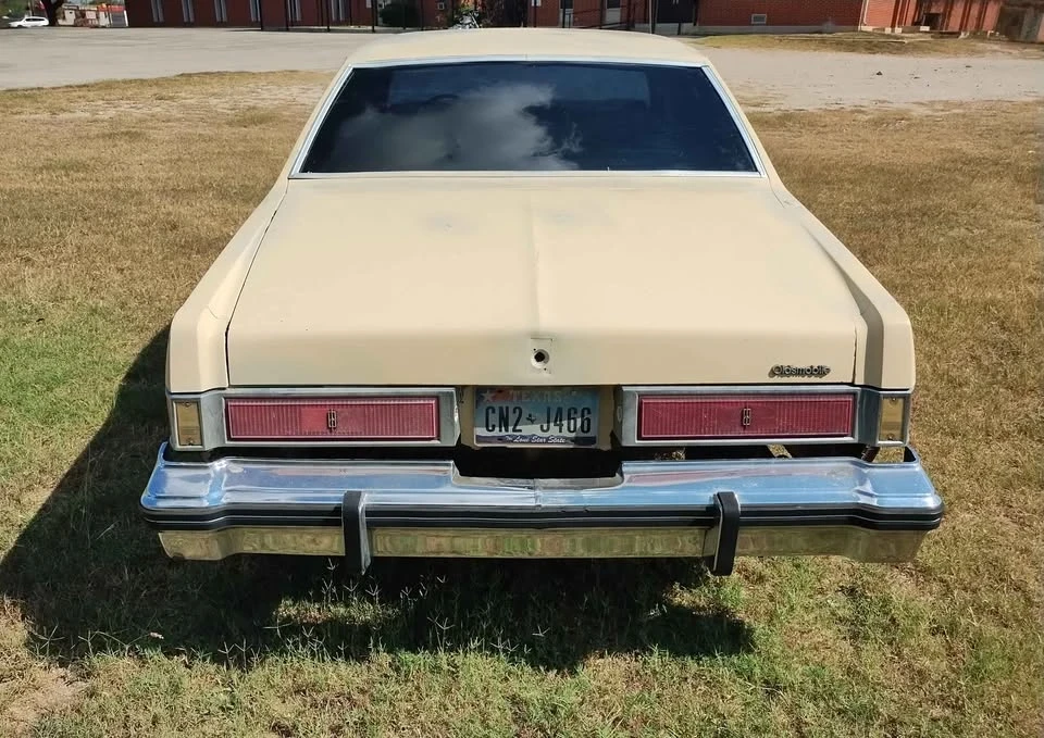 1977 Oldsmobile 88 - Image 6 of 18