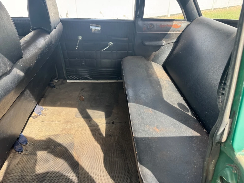 1977 Checker - Image 13 of 17