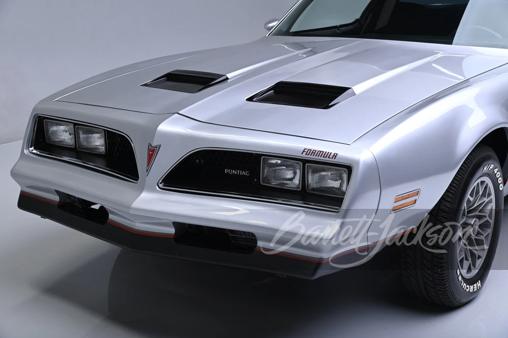 1977 Pontiac Firebird 2nd Gen - Image 19 of 31