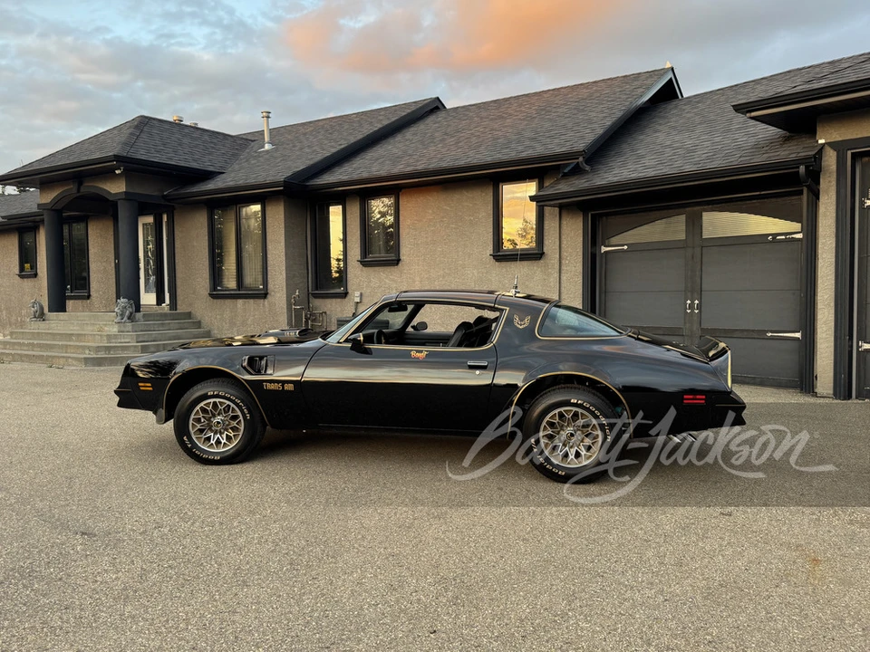 1977 Pontiac Firebird Trans Am 2nd Gen - Image 23 of 28