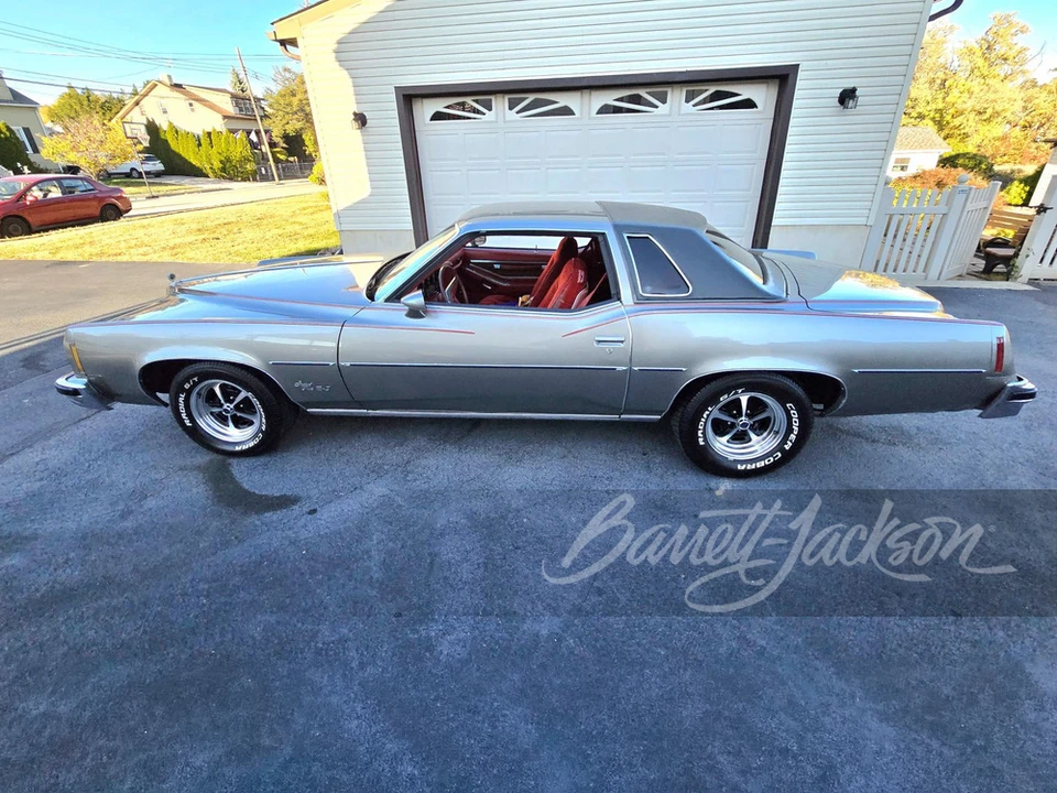 1977 Pontiac Grand Prix 3rd+ Gen - Image 11 of 11