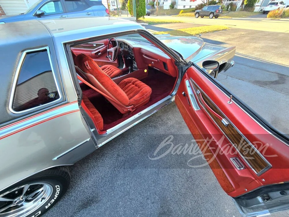 1977 Pontiac Grand Prix 3rd+ Gen - Image 7 of 11