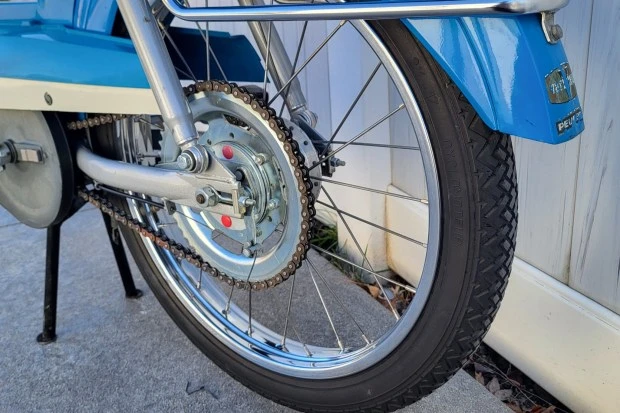 1977 Peugeot - Image 6 of 7