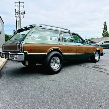 1977 Plymouth Volare Premier Wagon