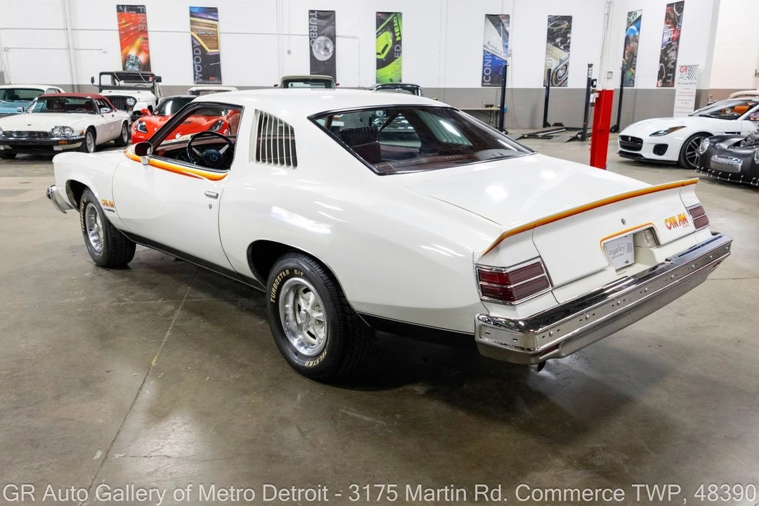1977 Pontiac Firebird - Image 4 of 31