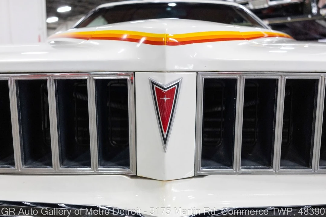 1977 Pontiac Firebird - Image 26 of 31