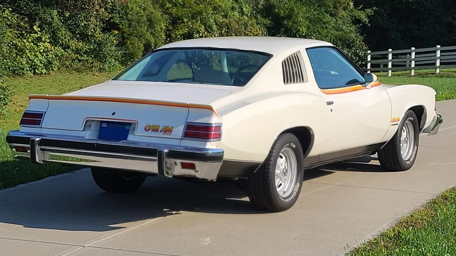 1977 Pontiac LeMans 4th+ Gen - Image 2 of 31