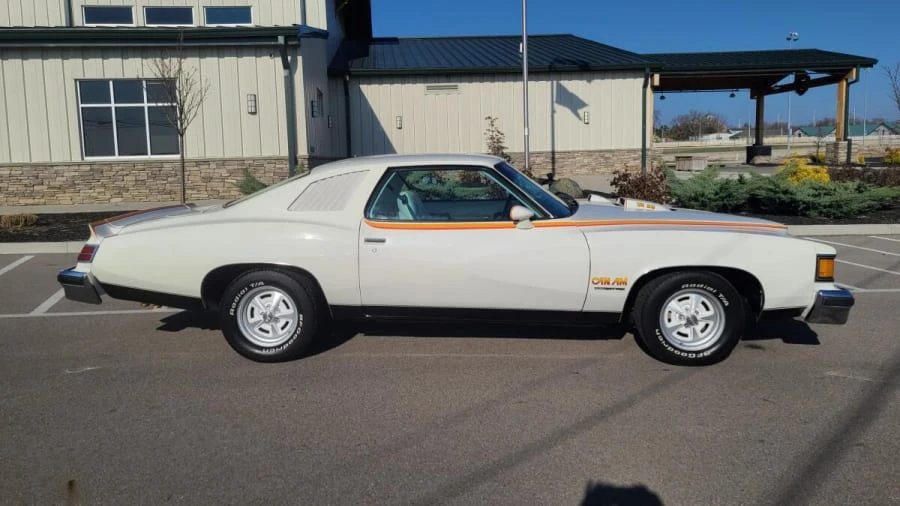 1977 Pontiac LeMans 4th+ Gen - Image 14 of 31
