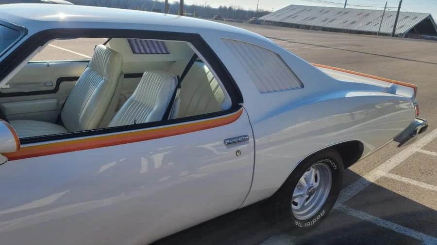 1977 Pontiac LeMans 4th+ Gen - Image 19 of 31