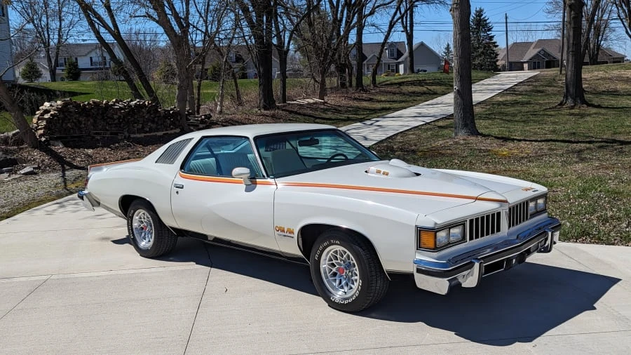 1977 Pontiac LeMans 4th+ Gen - Image 16 of 31