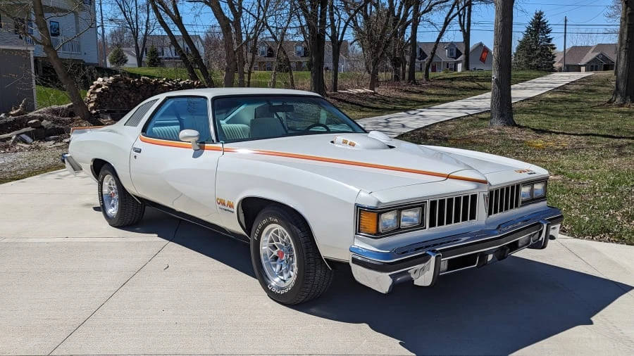 1977 Pontiac LeMans 4th+ Gen - Image 11 of 31