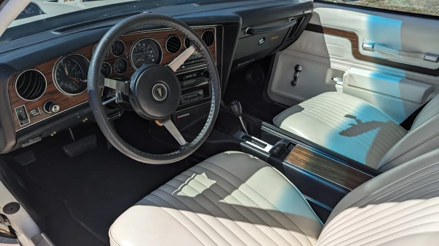 1977 Pontiac LeMans 4th+ Gen - Image 26 of 31