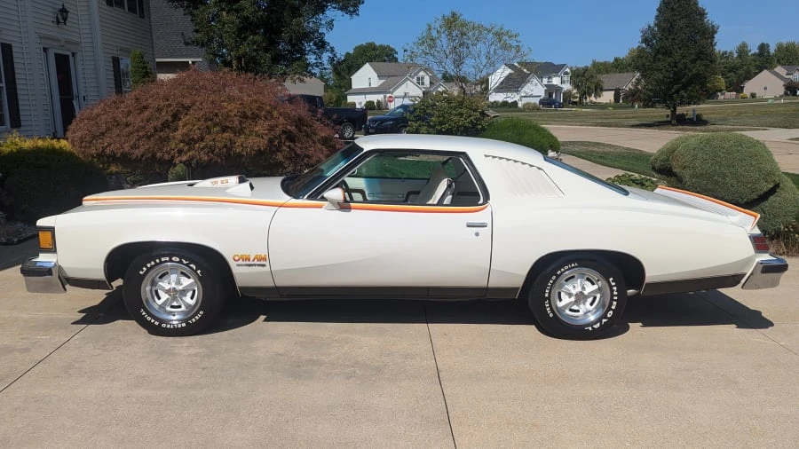 1977 Pontiac LeMans 4th+ Gen - Image 2 of 28