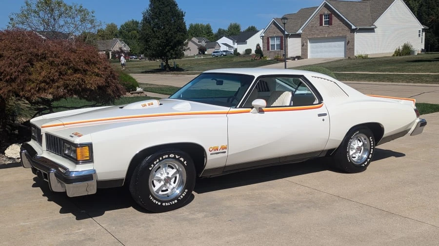 1977 Pontiac LeMans 4th+ Gen - Image 6 of 28