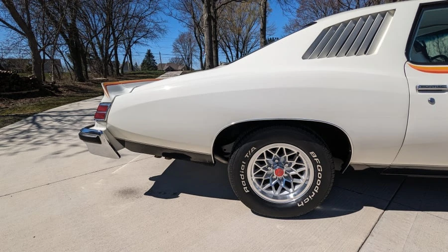 1977 Pontiac LeMans 4th+ Gen - Image 23 of 31