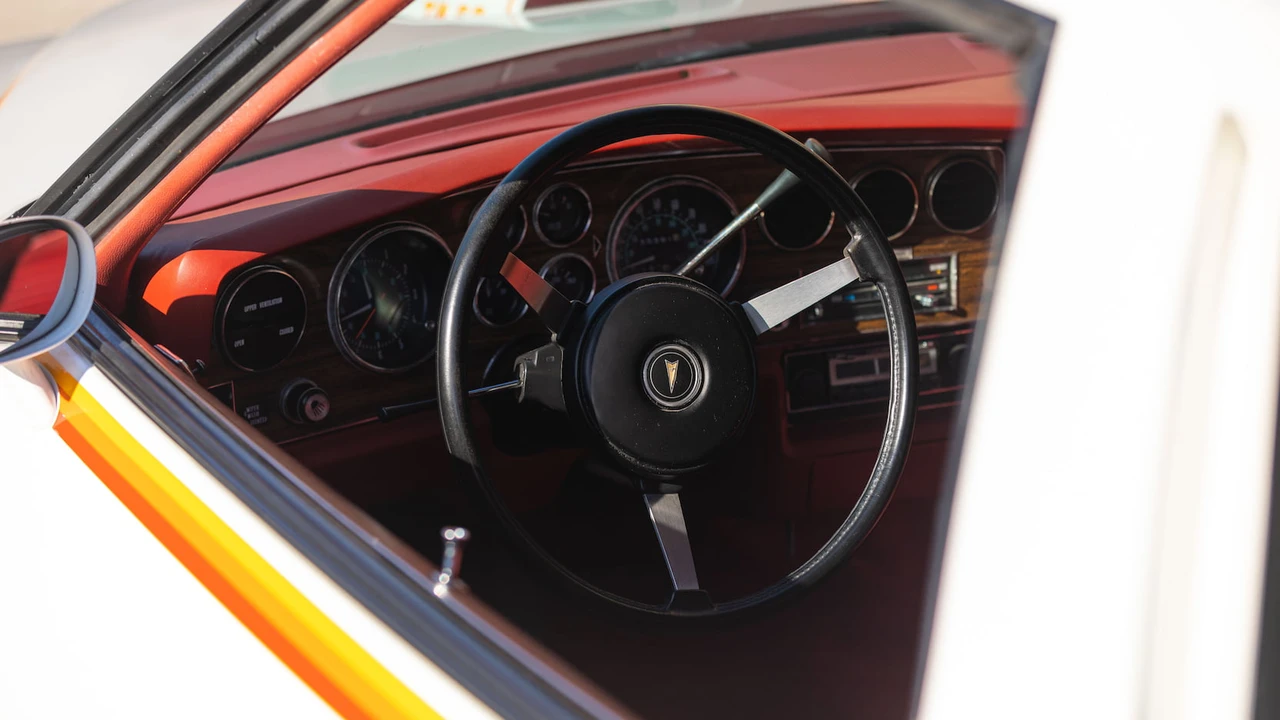 1977 Pontiac LeMans 4th+ Gen - Image 10 of 31