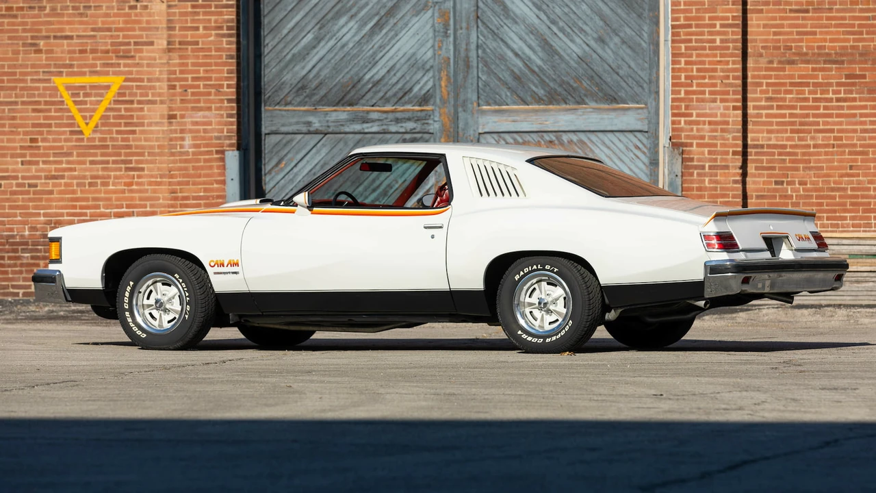 1977 Pontiac LeMans 4th+ Gen - Image 13 of 31
