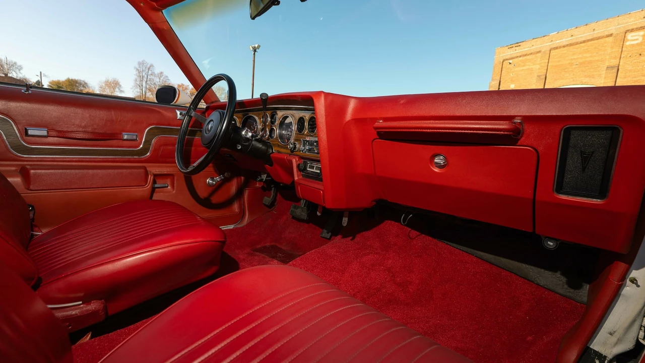 1977 Pontiac LeMans 4th+ Gen - Image 25 of 31